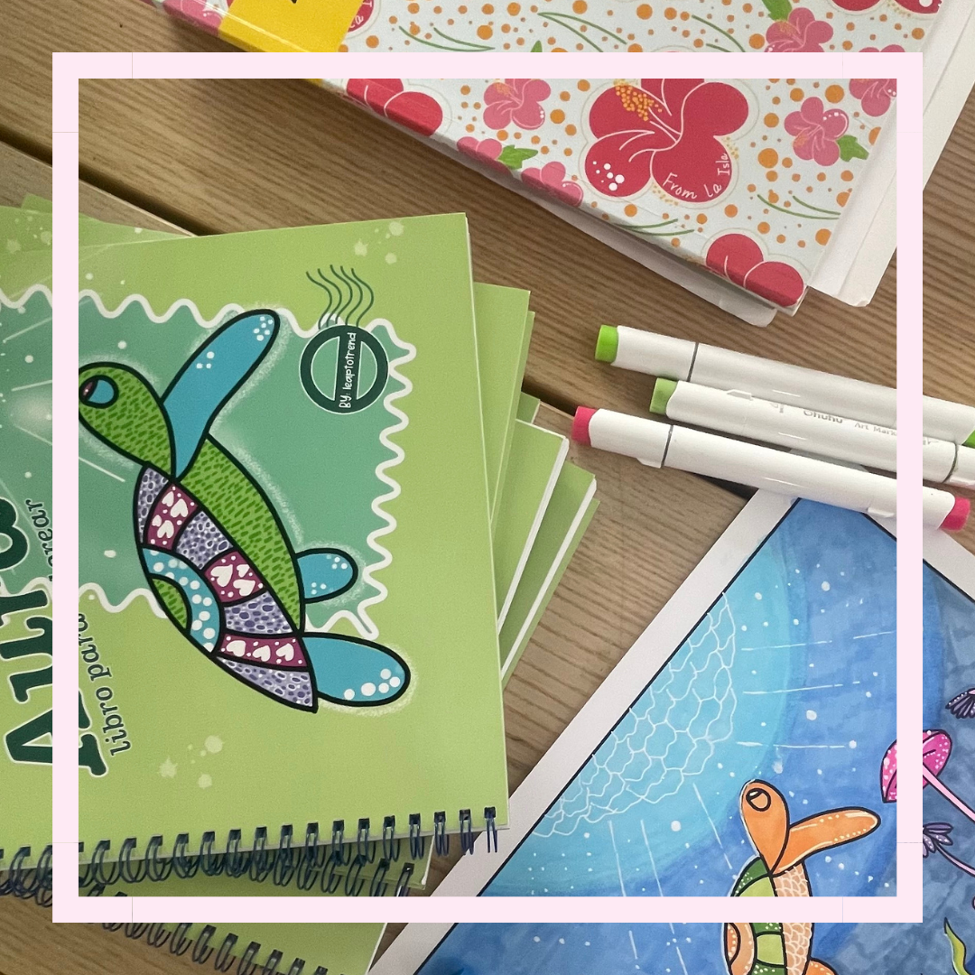 AURA COLORING BOOK: LIBRO PARA COLOREAR